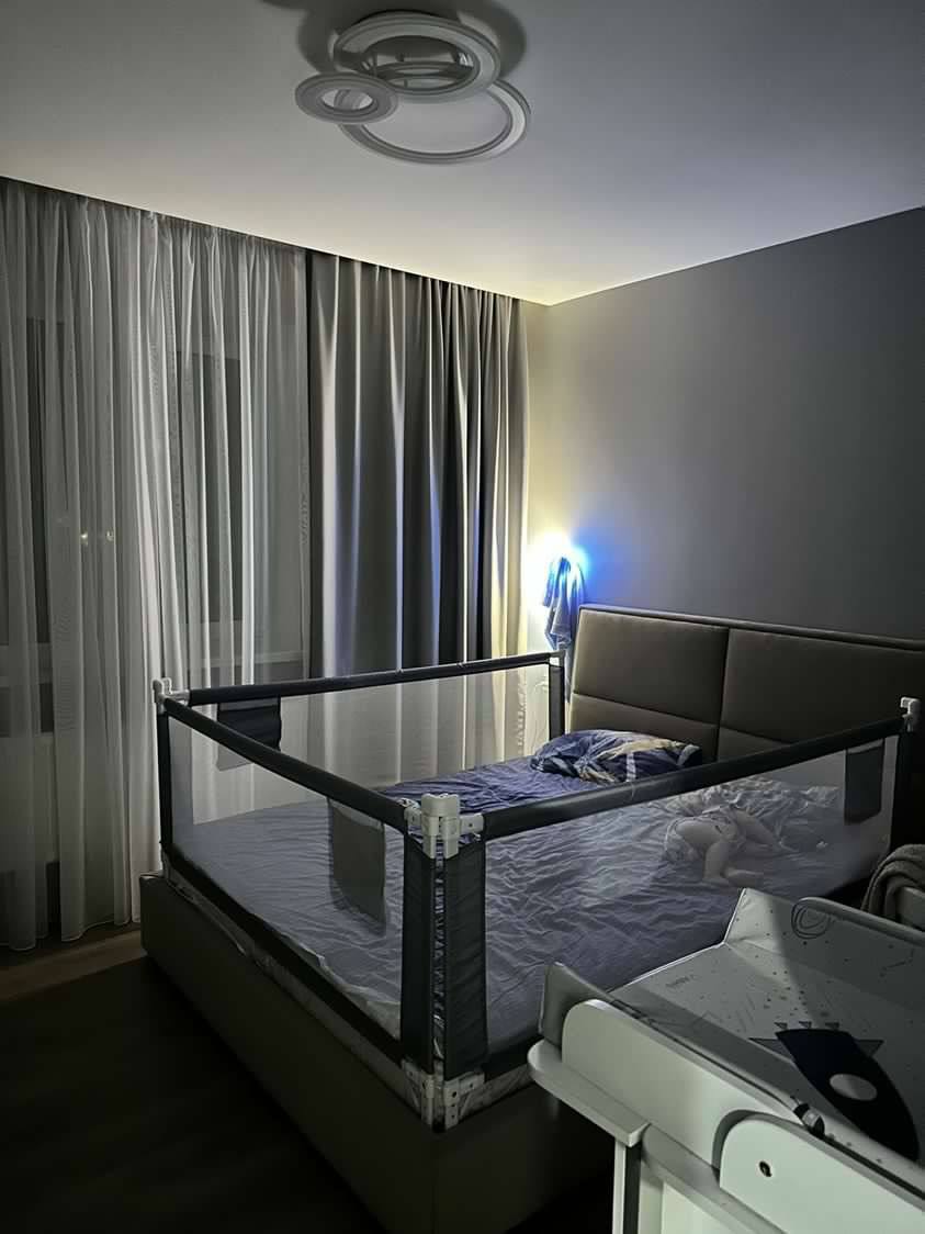 Barierka ochronna na łóżku Lapchu